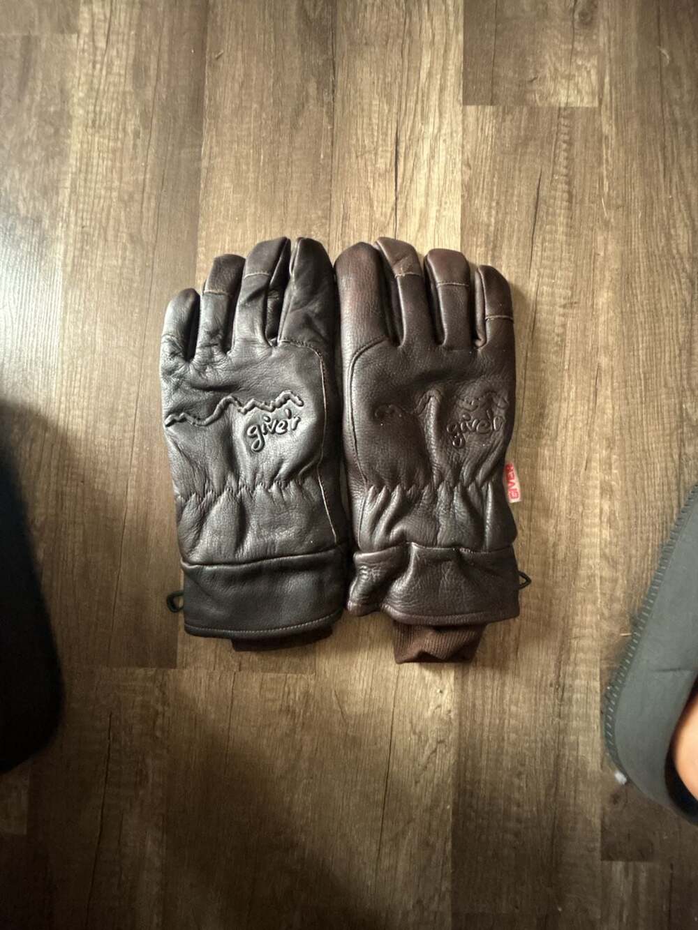 Give'r 4 Season Leather Gloves Size XL